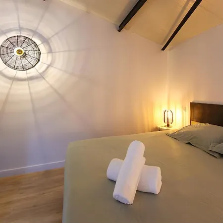L'entre'potes - Piscine Privée Nalliers (Vendee)